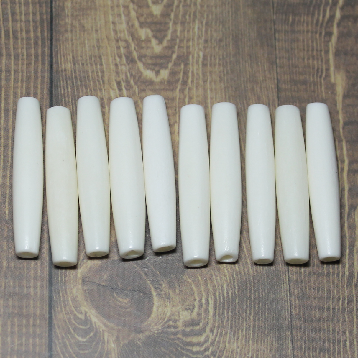 1.5" White Hairpipe, 10 pieces - HP 3