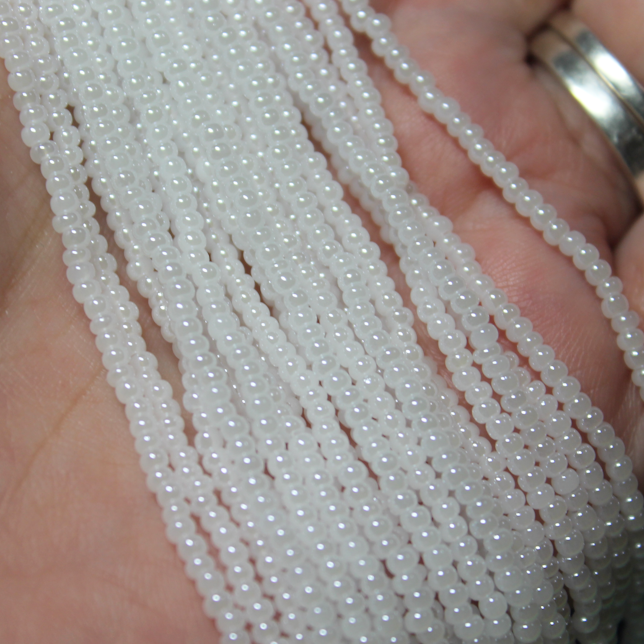 11/0 Czech Opaque White Ceylon - 1177