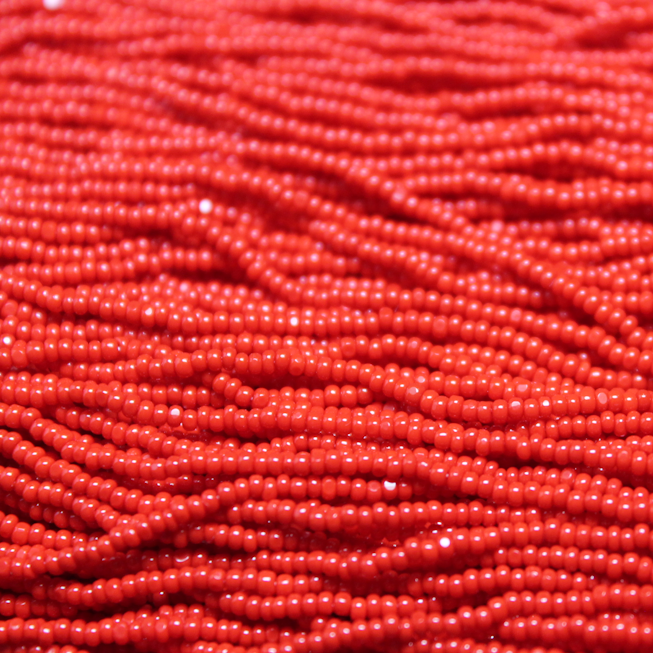 11/0 Charlotte Opaque Red - C1106