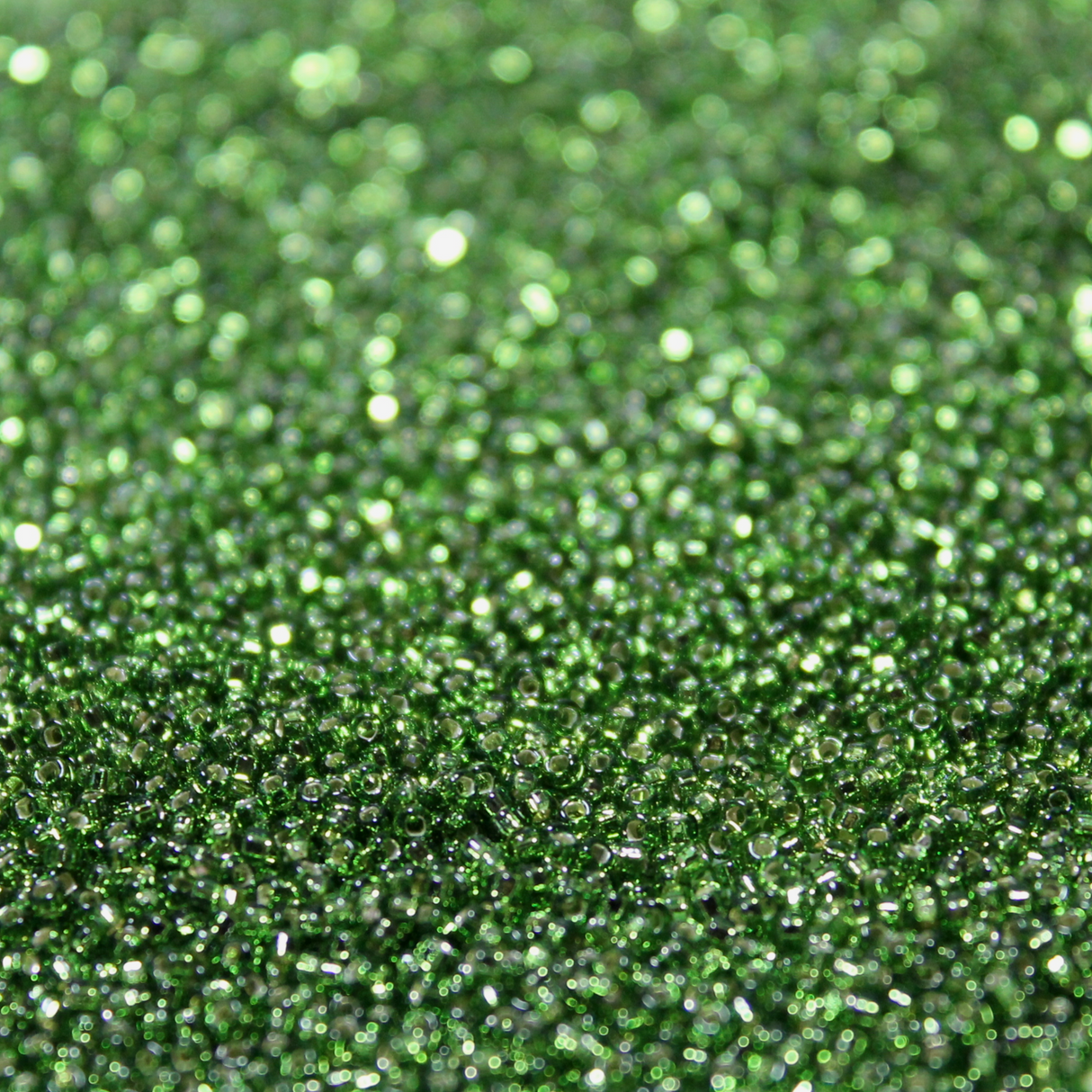 Silver Lined Olive Green ~ 15/0 JSB 15