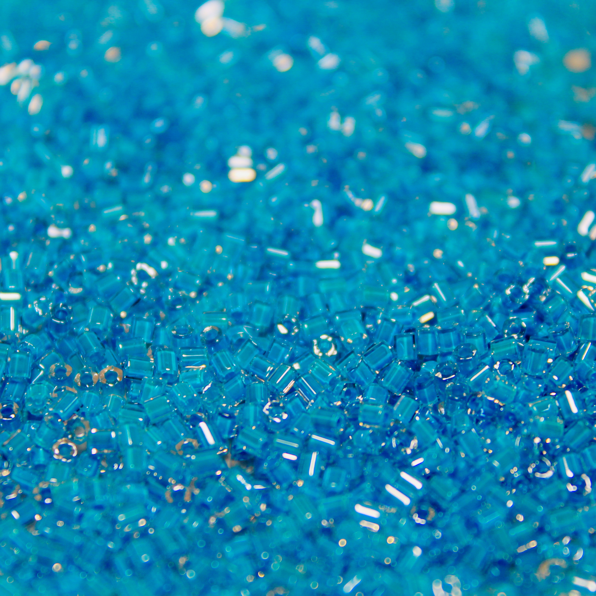 Luminous Neon Color Lined Aqua ~ 11/0 HEX 218