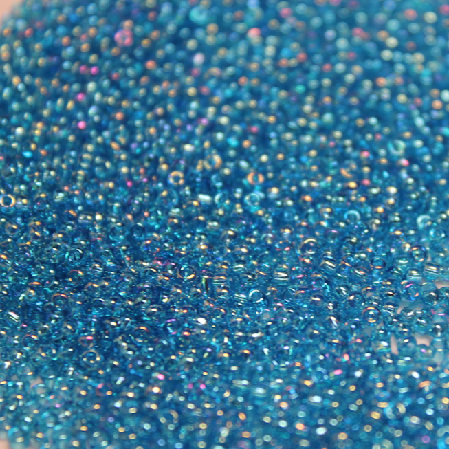 Transparent Blue Rainbow ~ 15/0 JSB 260A