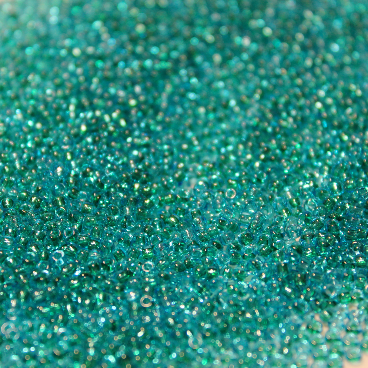 Sparkle Green Lined Transparent Teal ~ 11/0 JSB 323G Japanese Seed Beads