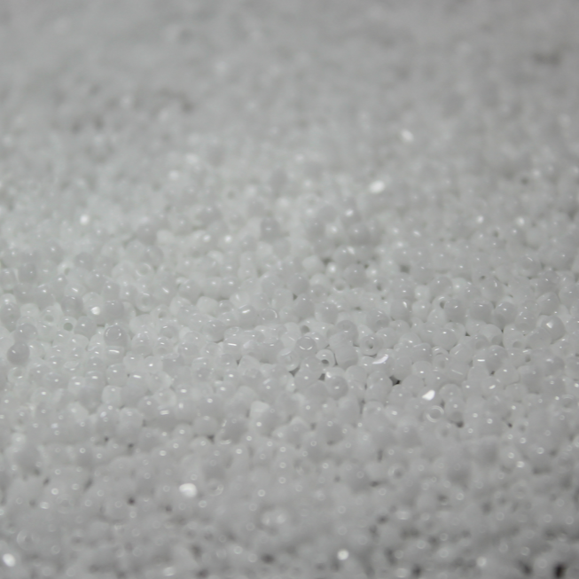 Opaque Chalk White ~ 15/0 3CUT 402