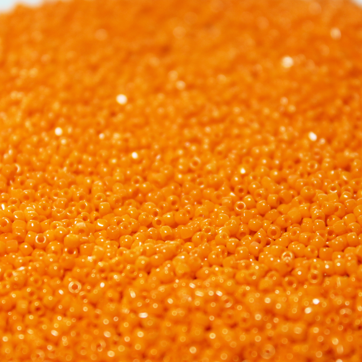 Opaque Light Orange ~ 15/0 3CUT 405