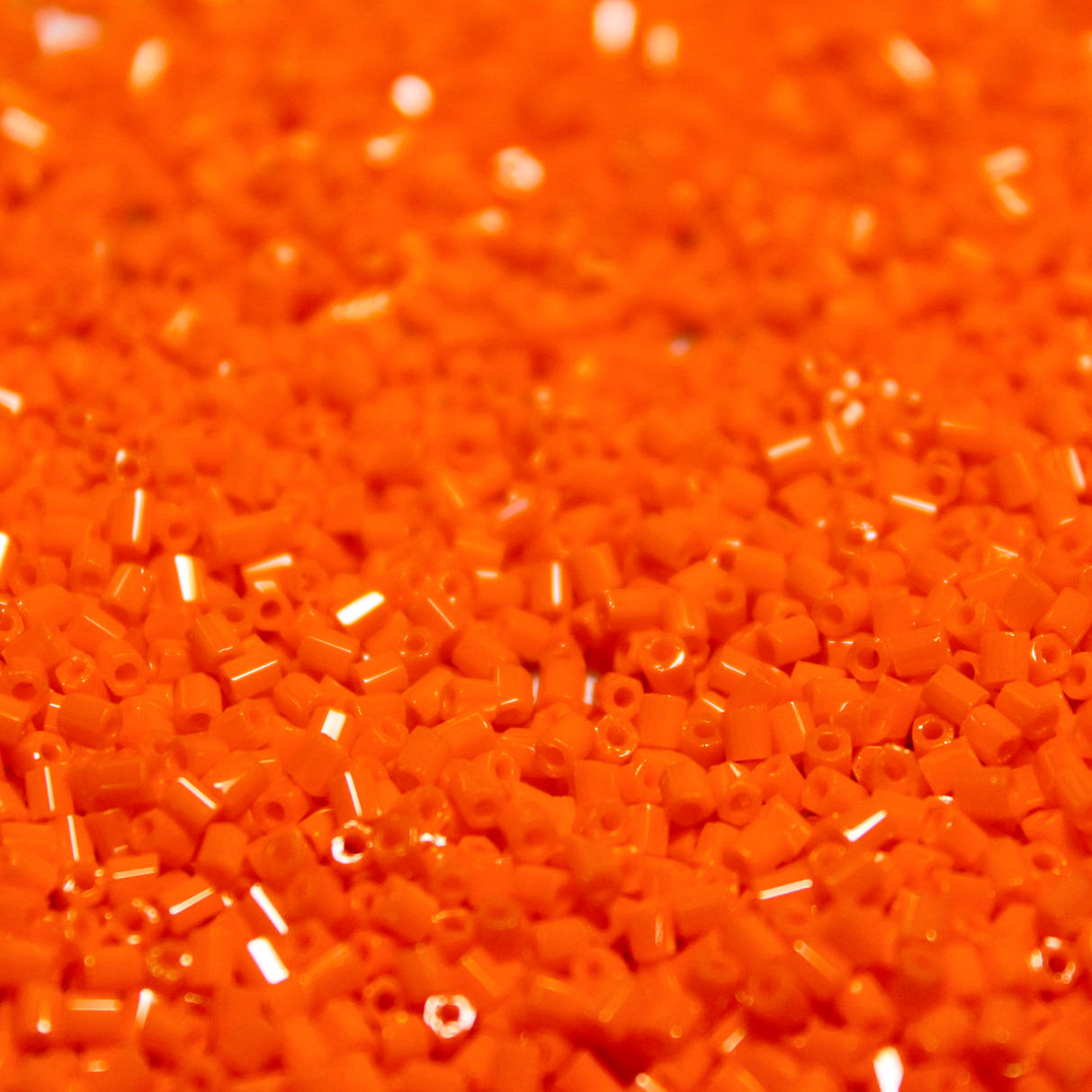 Opaque Bright Orange ~ 11/0 HEX 405D