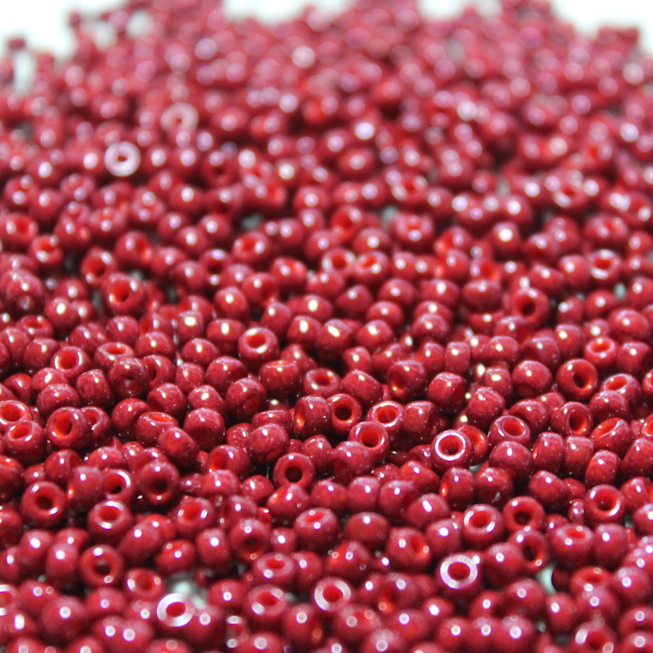 Opaque Dyed Mahogany Red ~ 8/0 JSB 407A