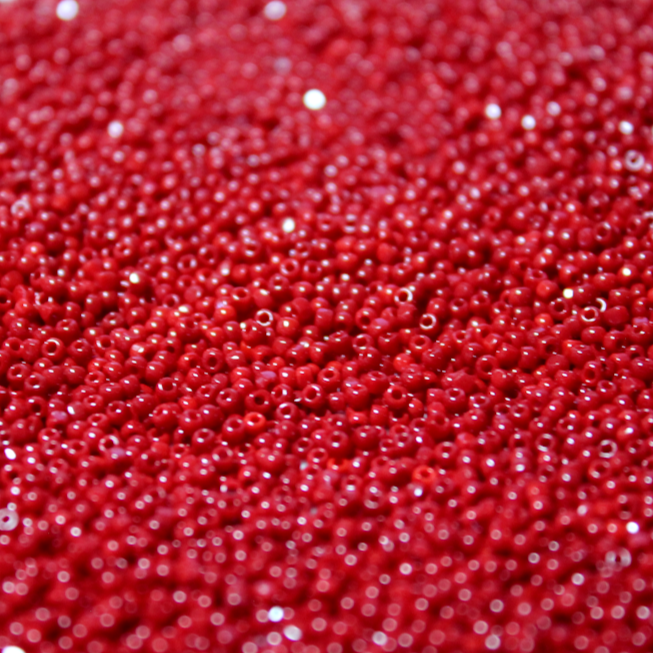 Opaque Maroon ~ 15/0 3CUT 408A