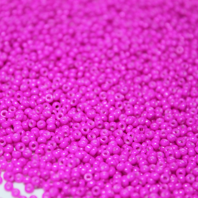 Opaque Dyed Magenta ~ 15/0 JSB 415A Japanese Seed Beads