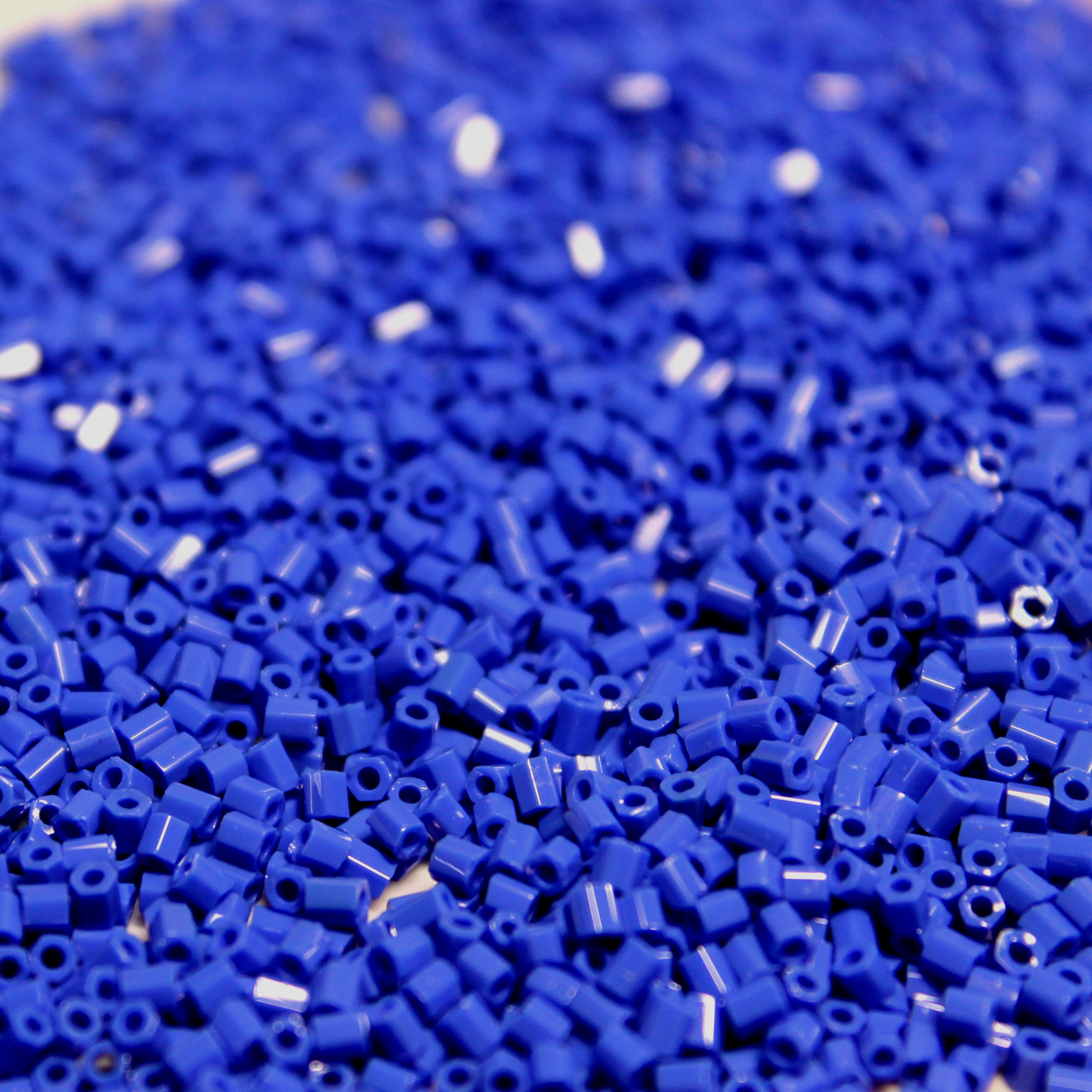 Opaque Royal Blue ~ 11/0 HEX 417