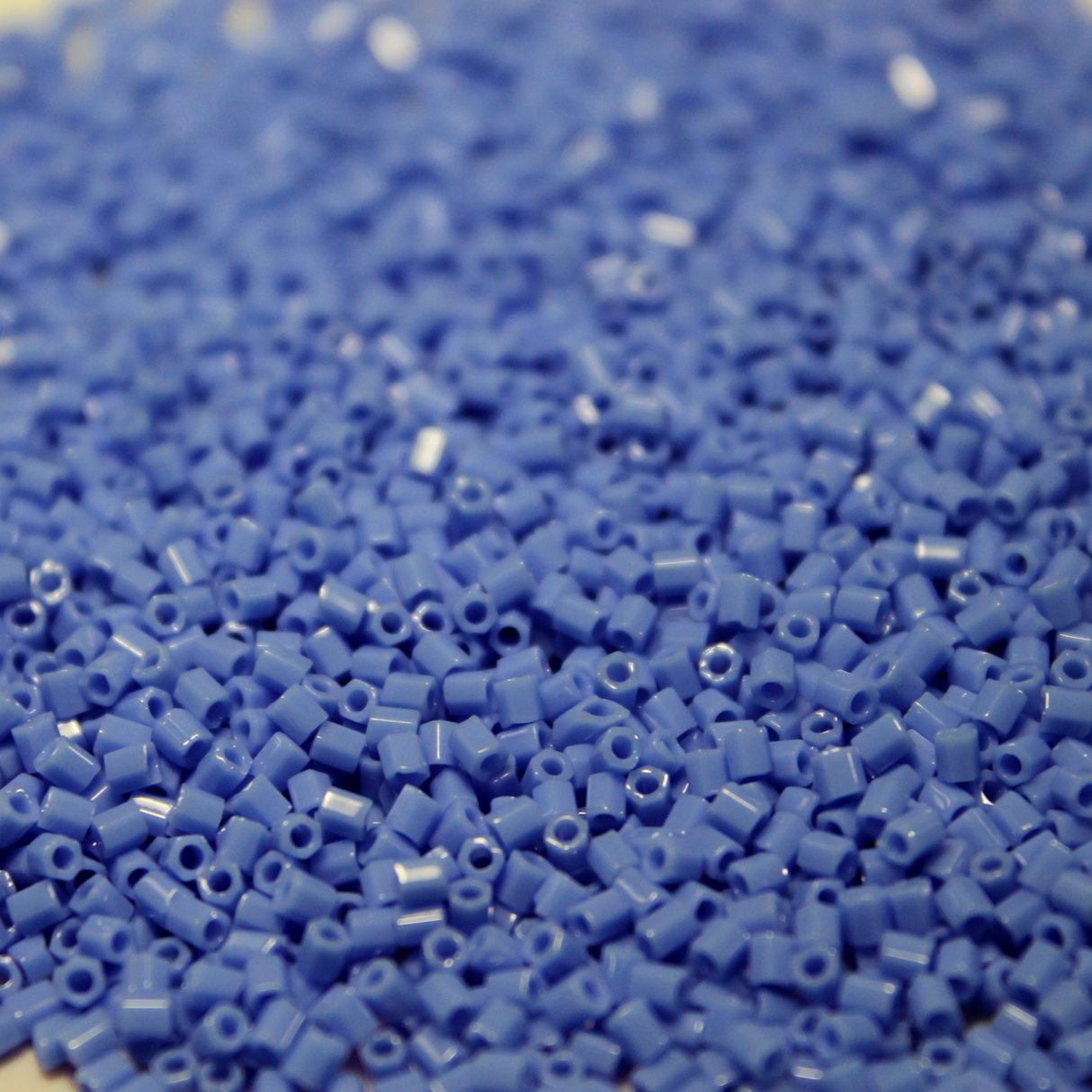 Opaque Medium Sapphire Blue ~ 11/0 HEX 417A