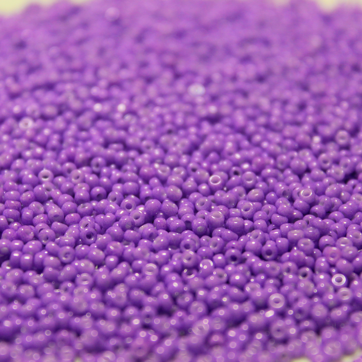 Opaque Dyed Bright Eggplant ~ 11/0 JSB 419D