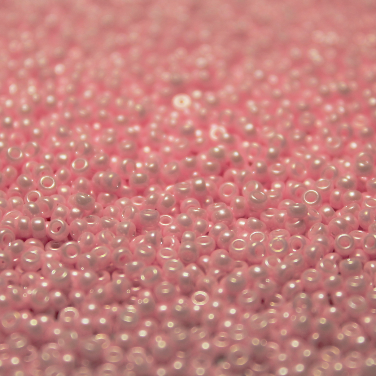 Opaque Baby Pink Luster ~ 11/0 JSB 428