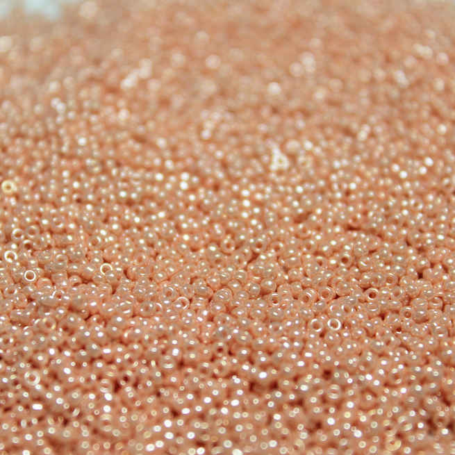 Opaque Dyed Peach Luster ~ 11/0 JSB 429