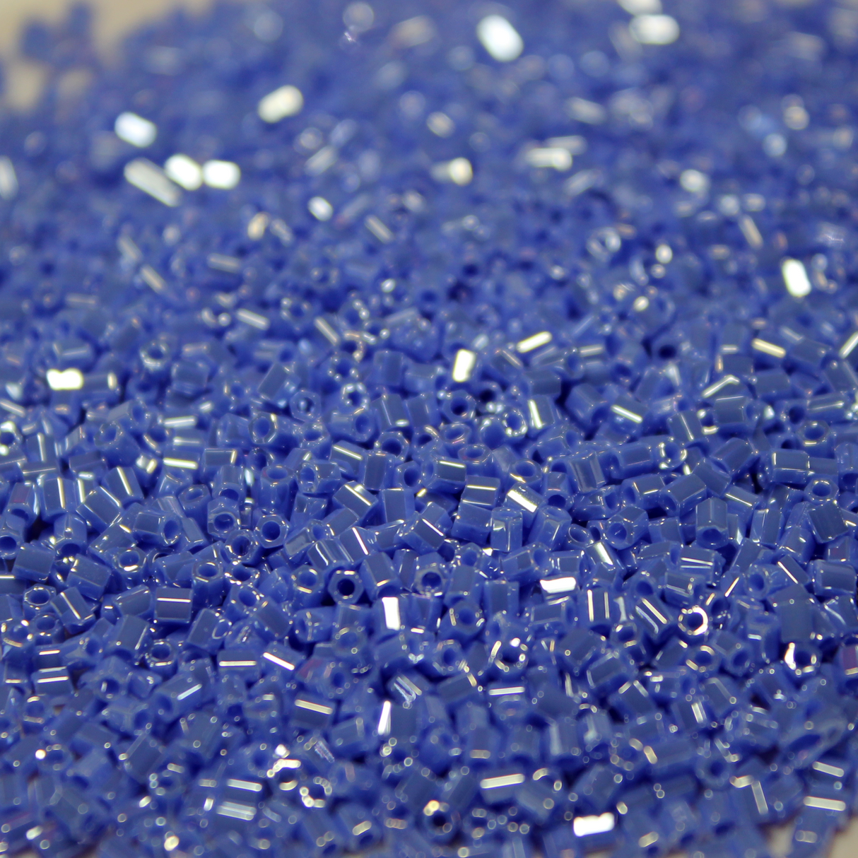 Opaque Light Sapphire Luster ~ 11/0 HEX 430D