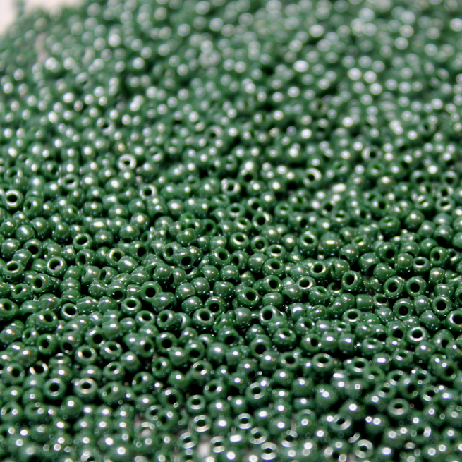 Opaque Pine Luster ~ 11/0 JSB 431B
