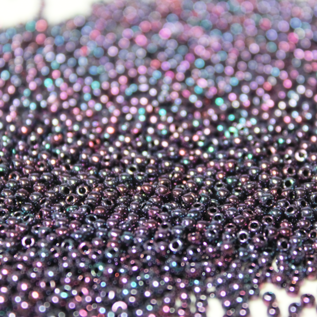 Metallic Iris Huckleberry Pie ~ 11/0 JSB 460C