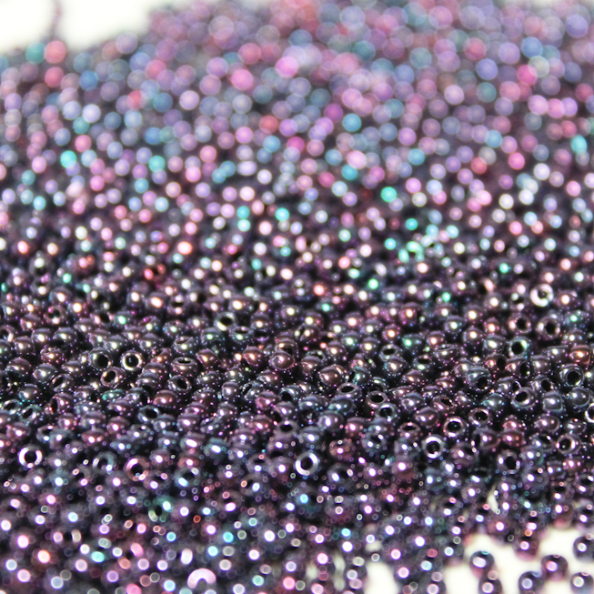 Metallic Iris Huckleberry Pie ~ 15/0 JSB 460C