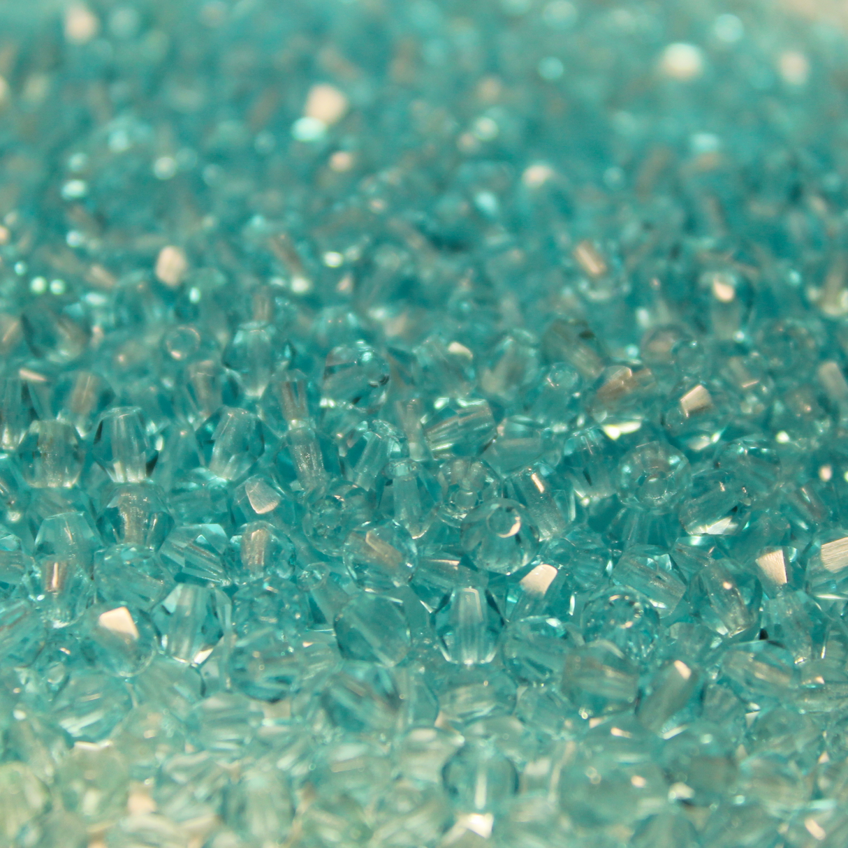 4mm Aqua Glass Bicone - 4B19-A