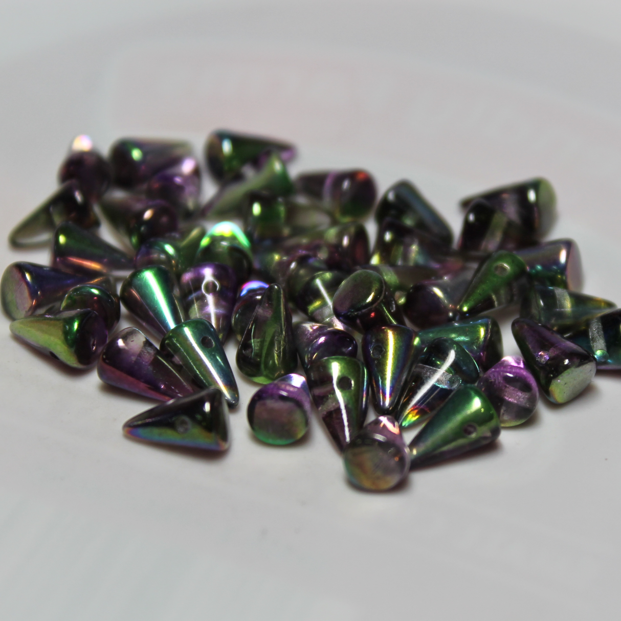 5x8mm Spike (48 pcs) Magic Orchid ~ Spike 59
