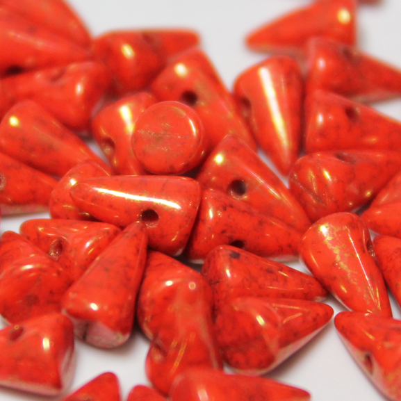 5x8mm Spike (24 Pcs) Red Coral Lumi ~ Spike 28