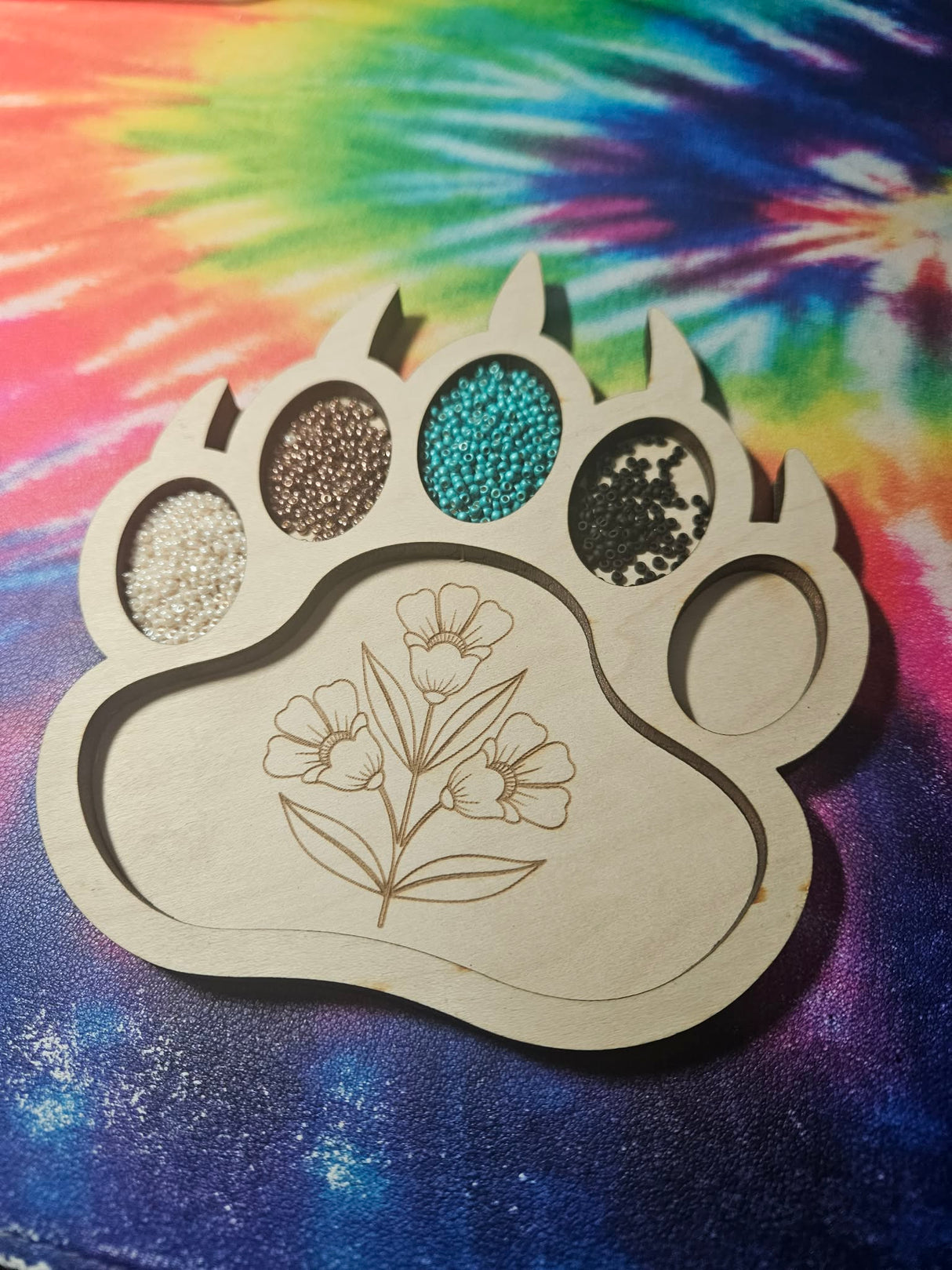 Wooden Bear Paw Bead Tray