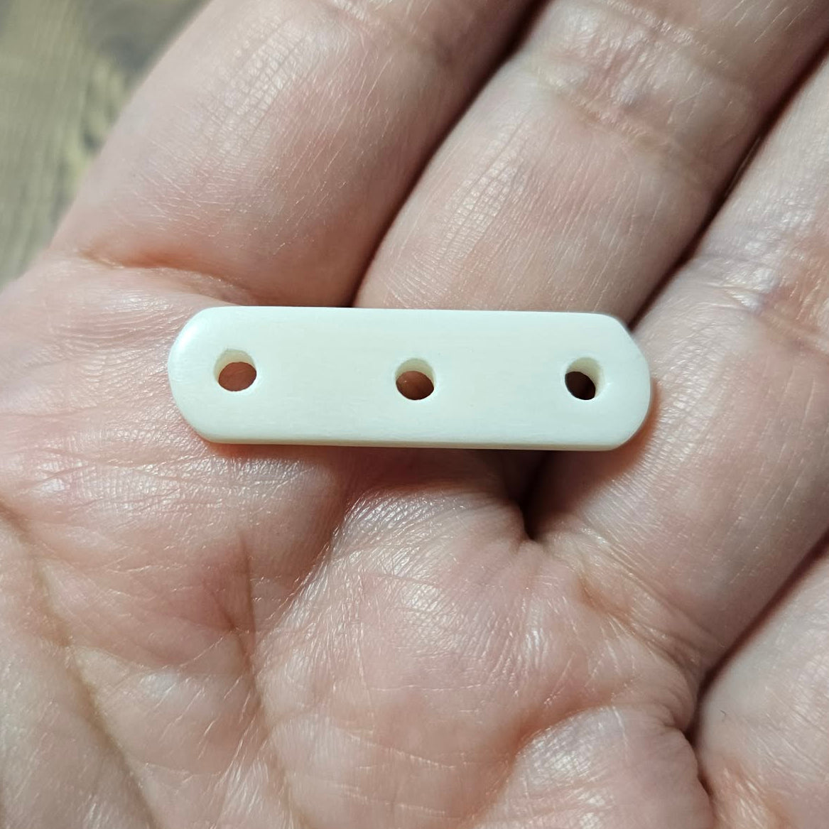 3 hole thin bone spacer beads 10 pieces - Spacer 3