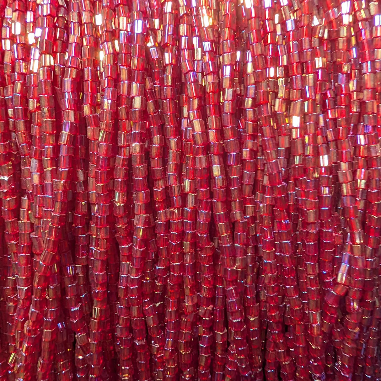 11/0 Czech 2 Cut Transparent Iris Red - 112C-34
