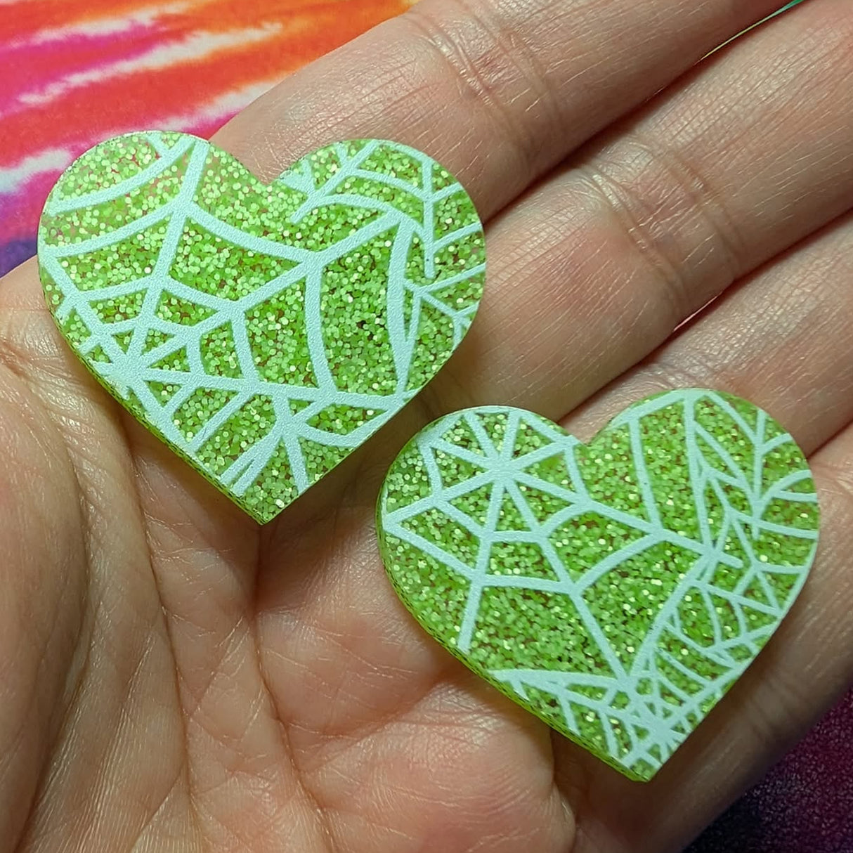 1 3/8" Toxic Webs Heart Glitter Acrylic Cabochons - P105