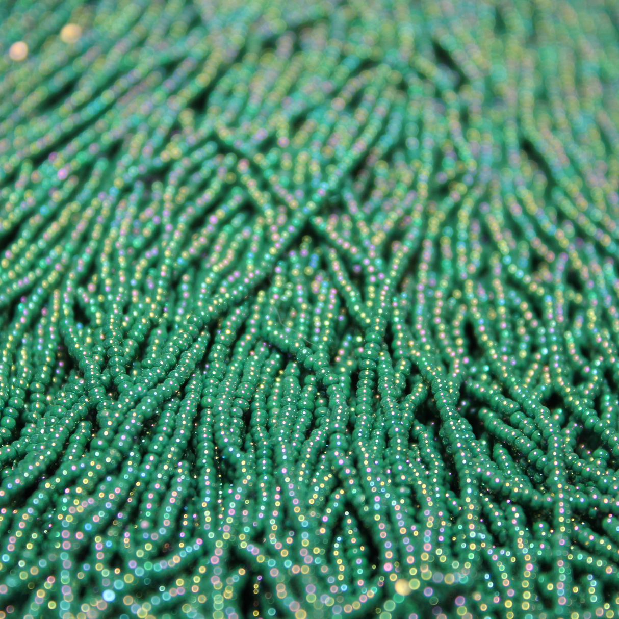 13/0 Charlotte Opaque Green Iris - C1339