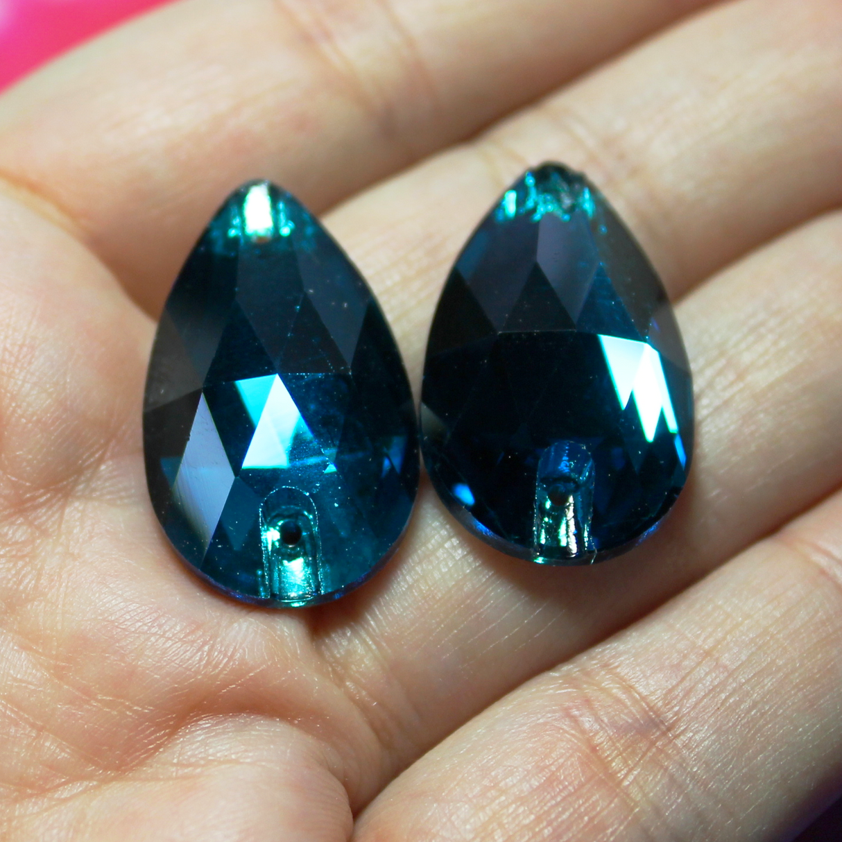 17x28mm (1 pr) Zircon Glass Teardrop Rhinestone - C142