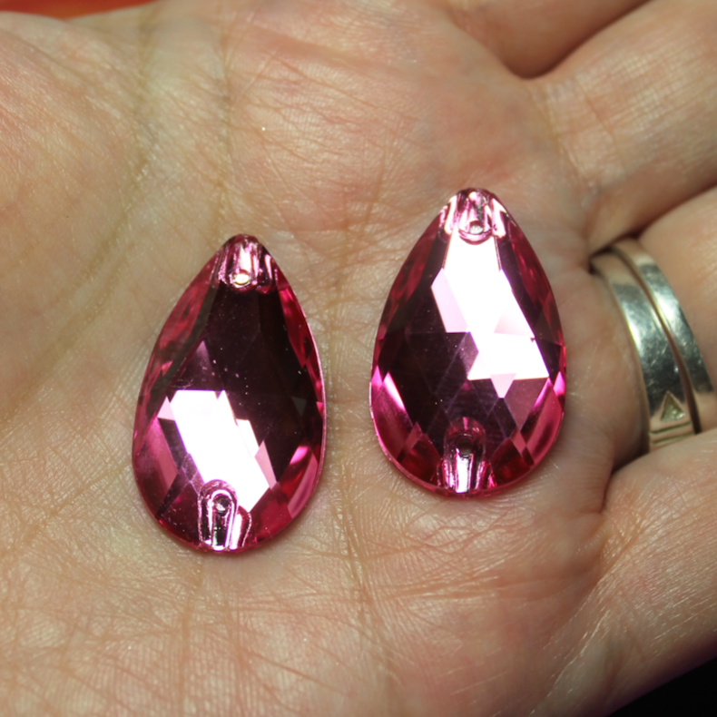 17x28mm (1 pr) Rose Teardrop Rhinestone - C148