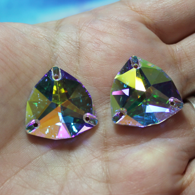 22mm (1 pr) Glass Trilliant Clear AB Rhinestone - C231