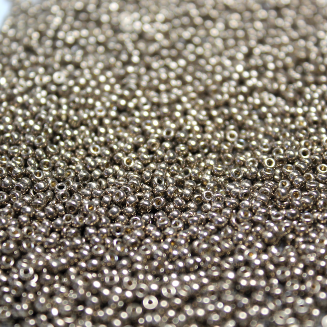 Duracoat Galvanized Pewter ~ 15/0 JSB D4222