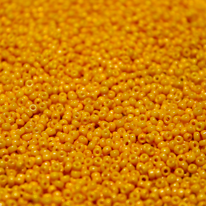 Opaque Duracoat Squash ~ 11/0 JSB D4453