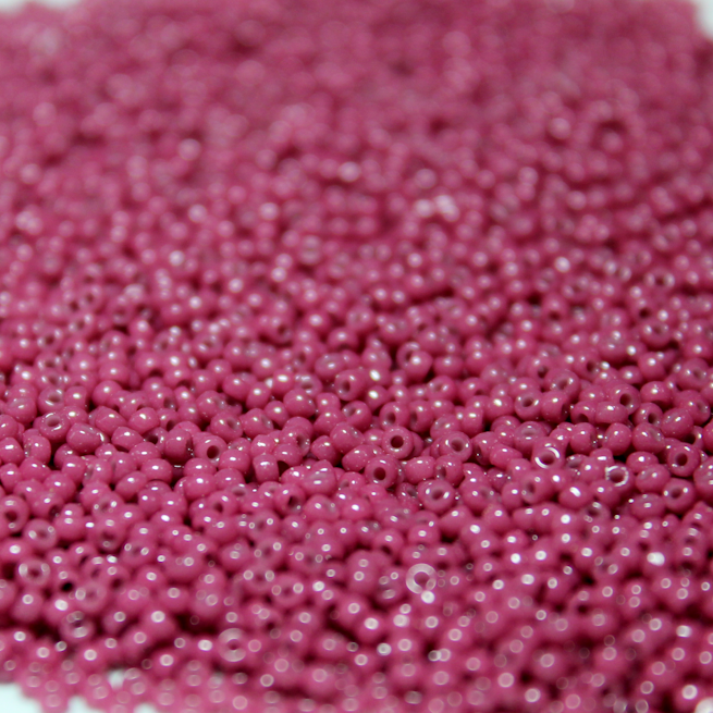 Duracoat Opaque Pansy ~ 11/0 JSB D4468 Japanese Seed Beads