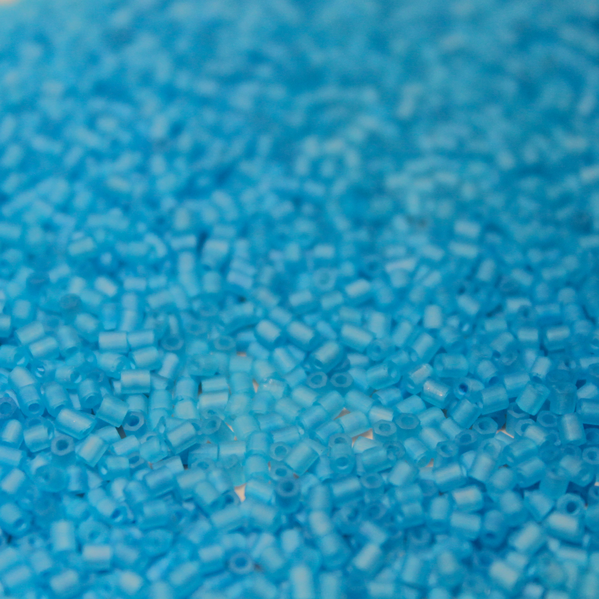 Frosted Neon Mermaid Blue ~ 11/0 HEX F221C