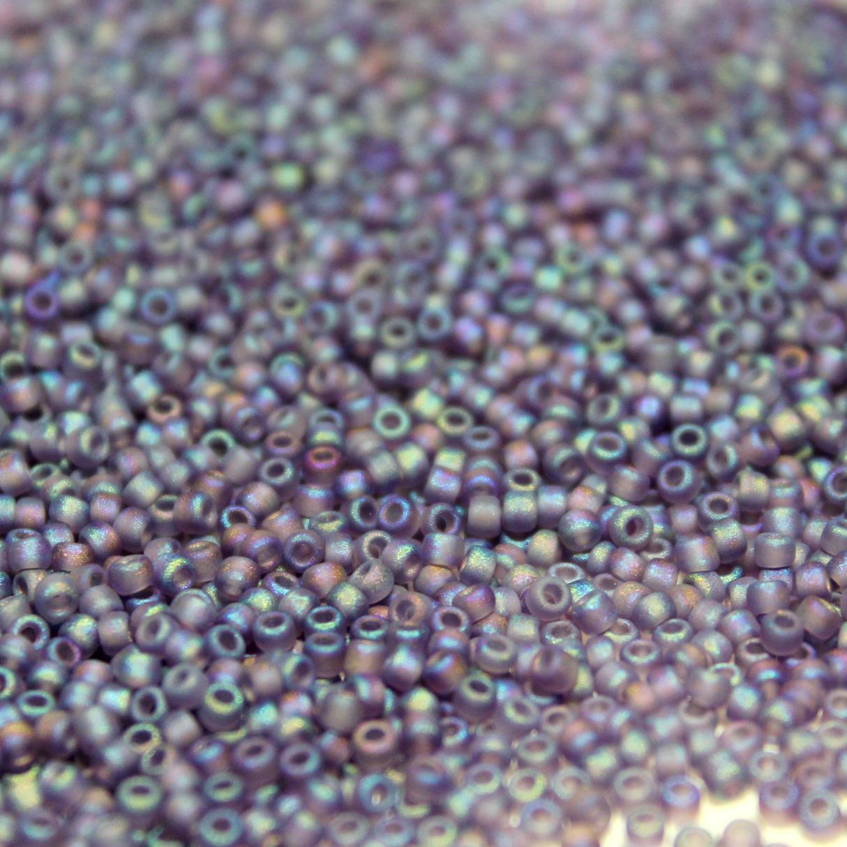 Frosted Dusty Amethyst AB ~ 11/0 JSB F255