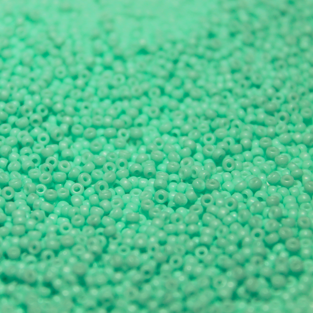 Opaque Semi-Matte Seafoam ~ 11/0 JSB F412B