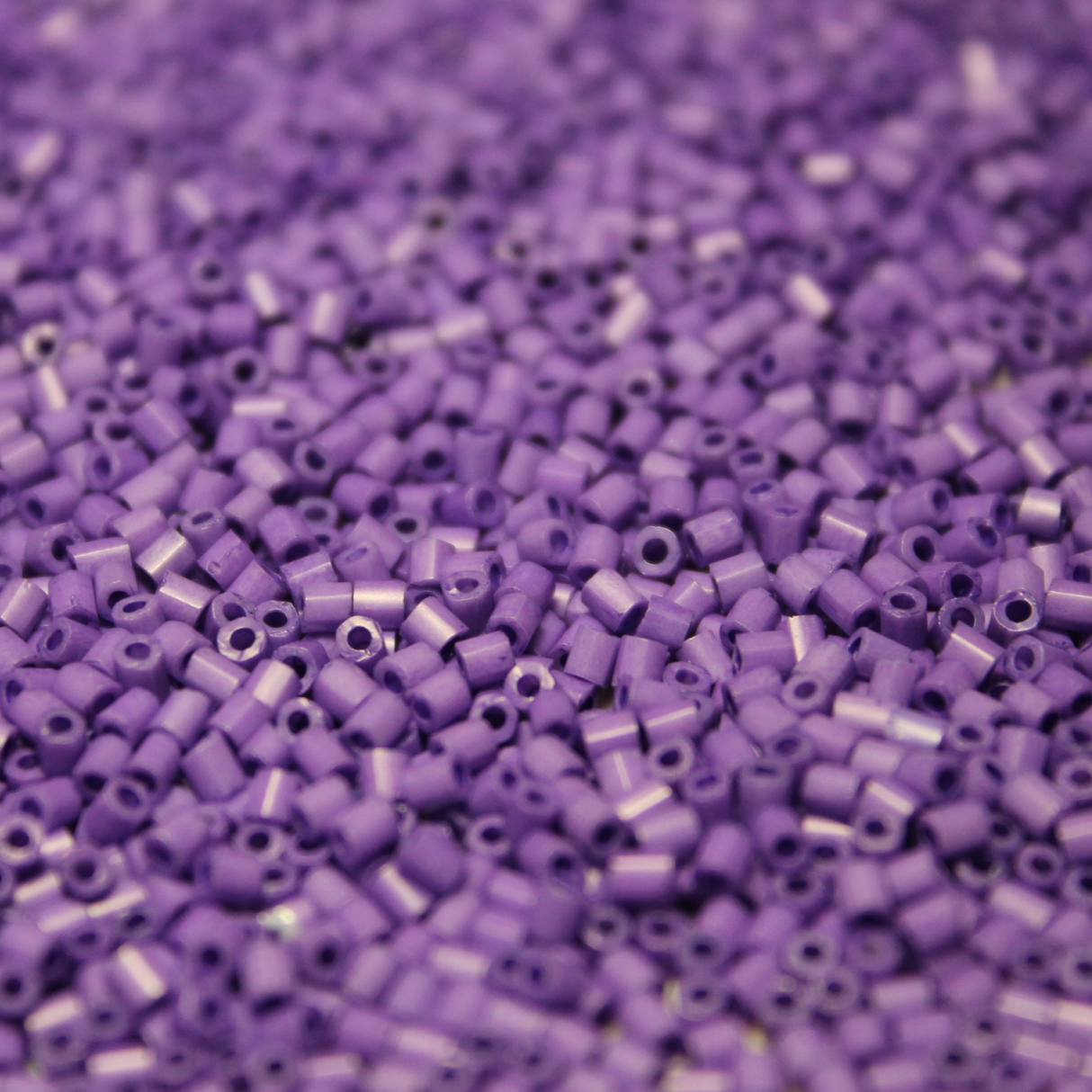 Semi-Matte Violet ~ 11/0 HEX F437A