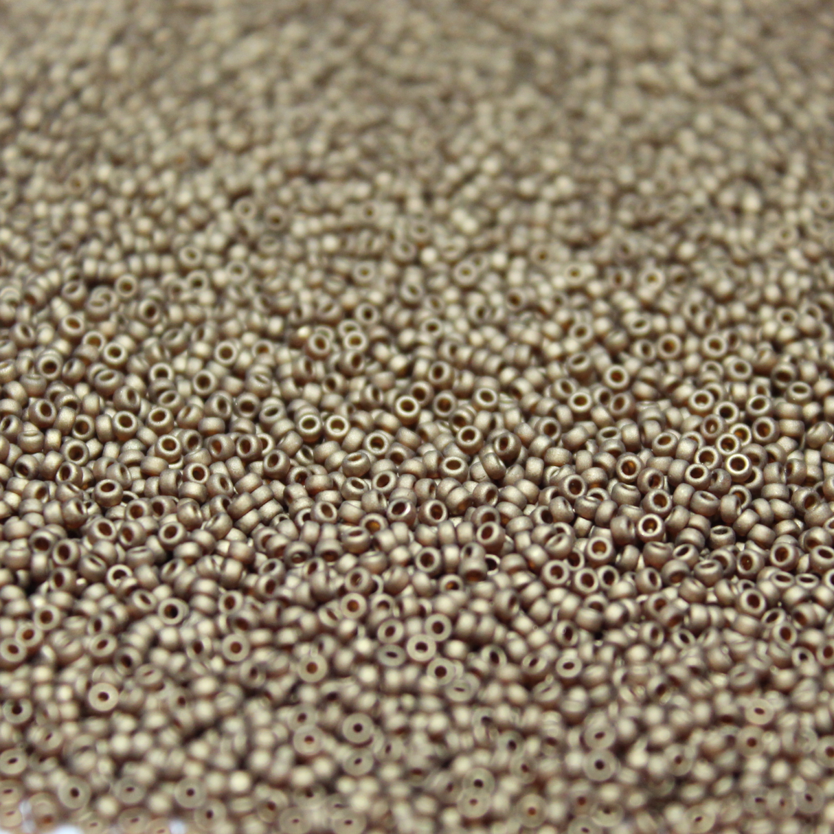 Matte Metallic Light Bronze ~ 15/0 JSB F457L