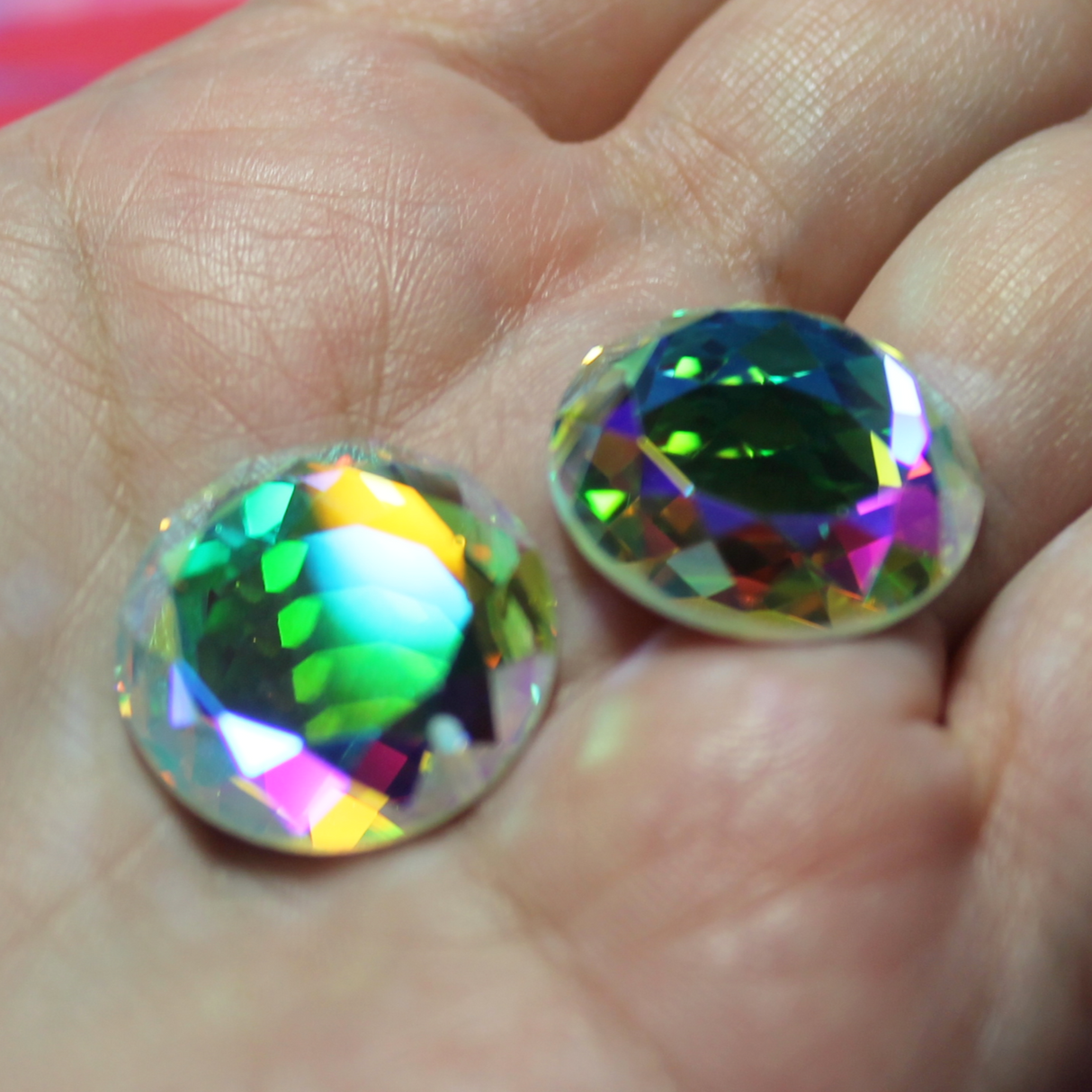 20mm (1 pr) Fancy Round Clear Glass AB - C130