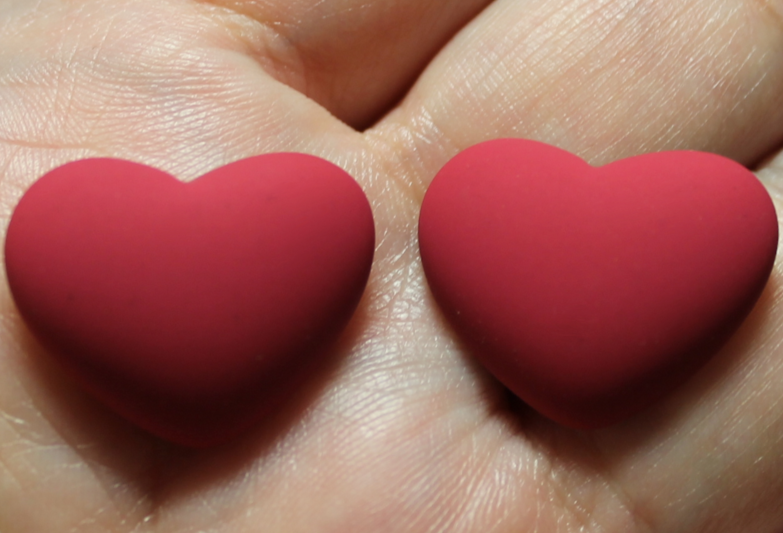 17x22 Matte Heart Resin Cabochon Raspberry Red - P82