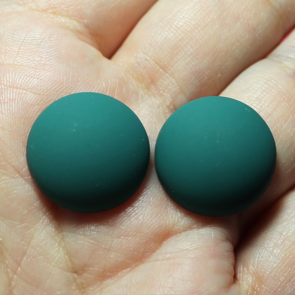 18mm Matte Round Resin Cabochon Emerald Green - P96