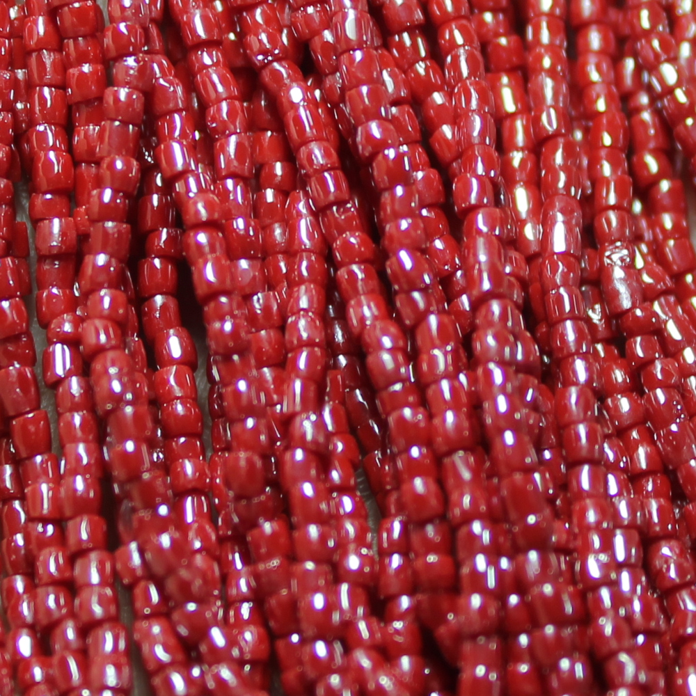 9/0 Tri-Cut Opaque Dark Red Luster - 9T05