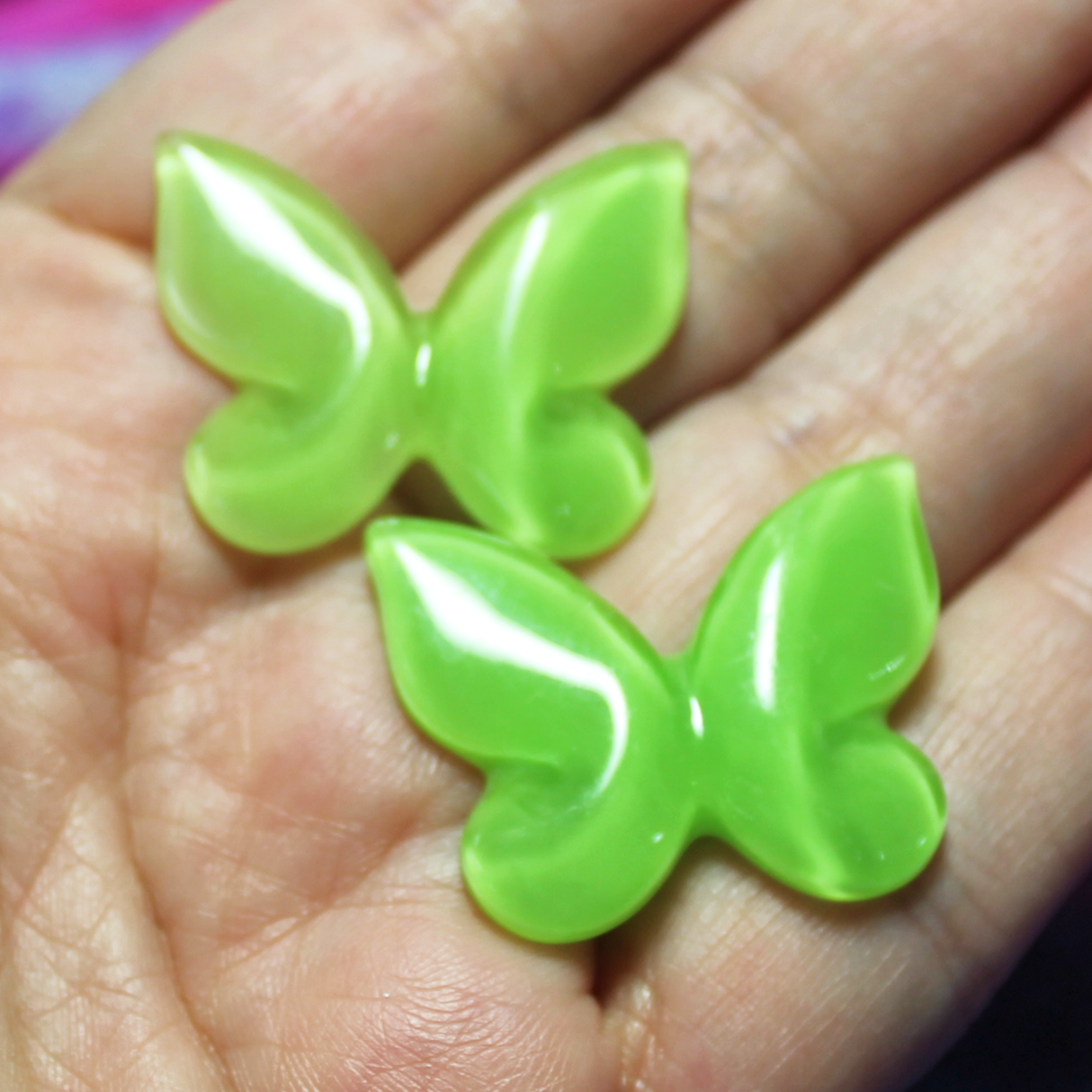 Spring Green Butterfly Cabochon - S115