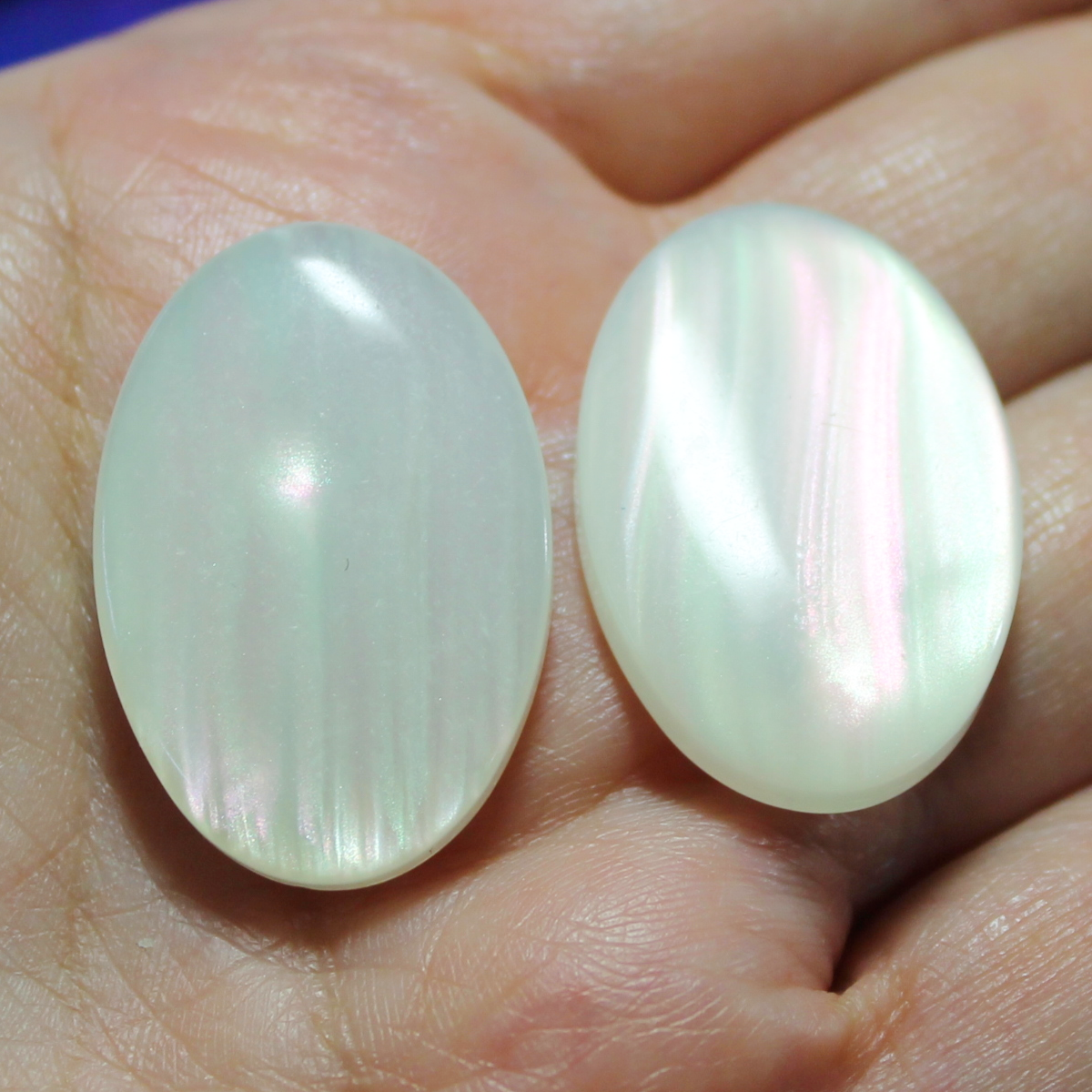 White Oval Resin Faux Pearl Cabochons - S148
