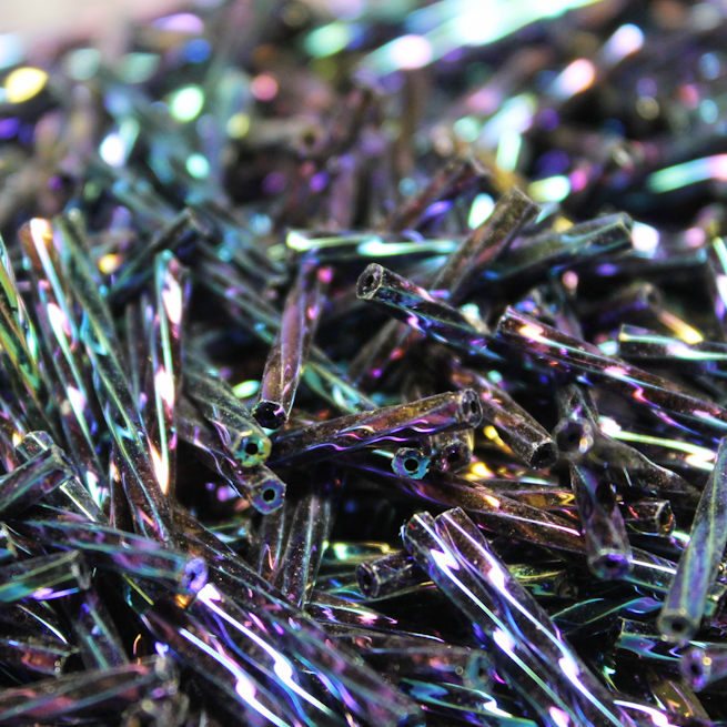 30mm Twist Bugles - Blue Iris Metallic - T30S