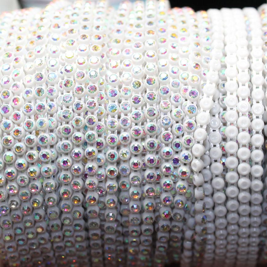 3 yrds - SS8 White w/ Clear AB rhinestone banding - SS8White