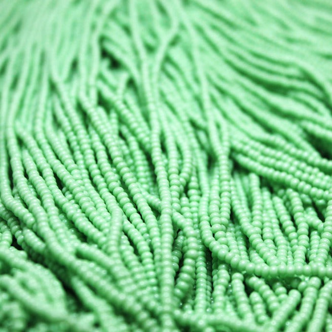 11/0 Czech Opaque Lime - 1129